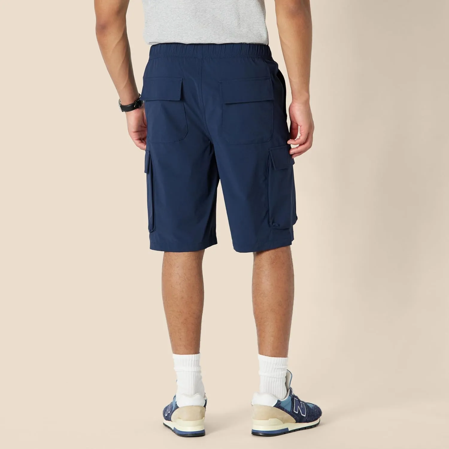 Amazon Essentials Men's Loose-Fit 11" Long Cargo Short
