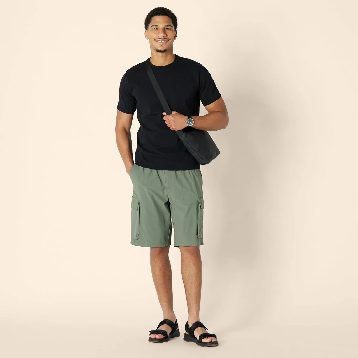 Amazon Essentials Men's Loose-Fit 11" Long Cargo Short