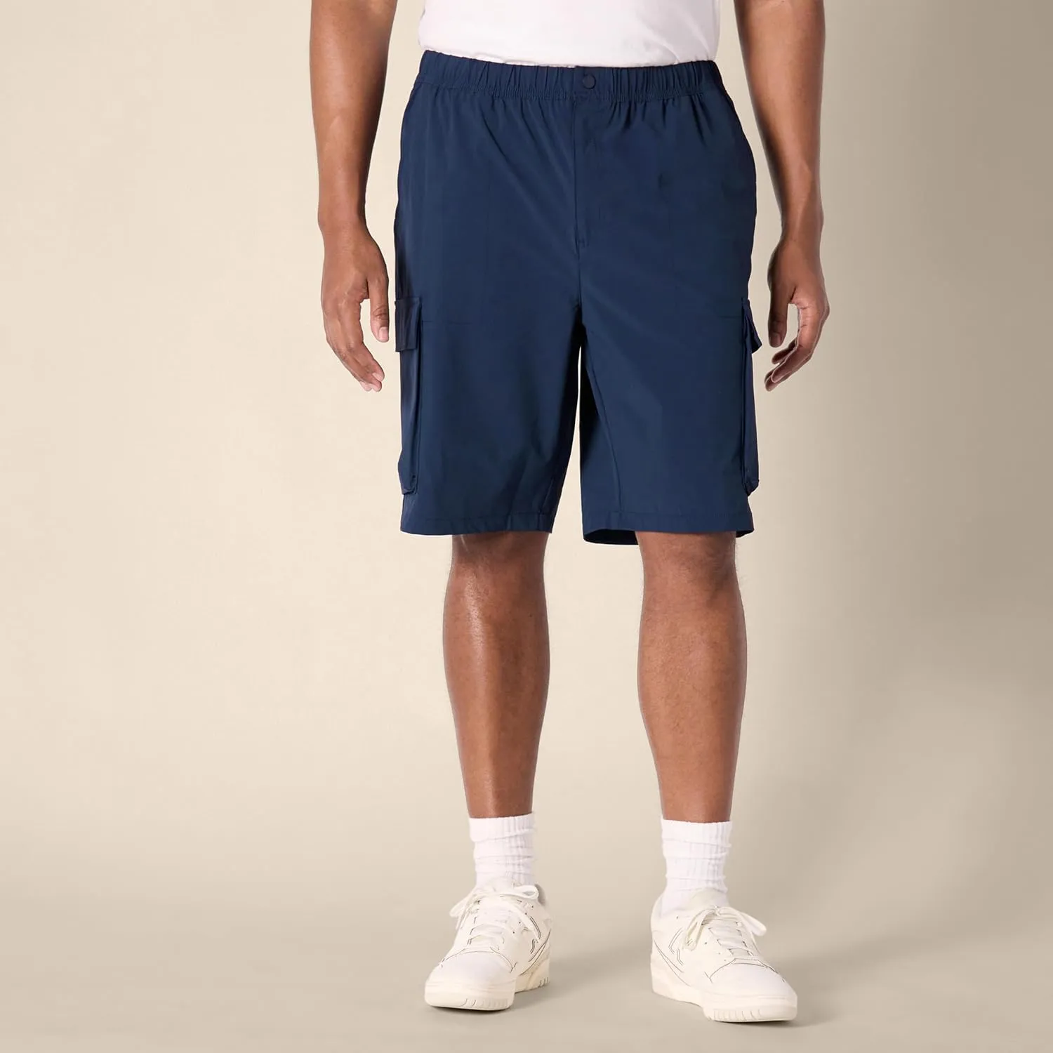 Amazon Essentials Men's Loose-Fit 11" Long Cargo Short