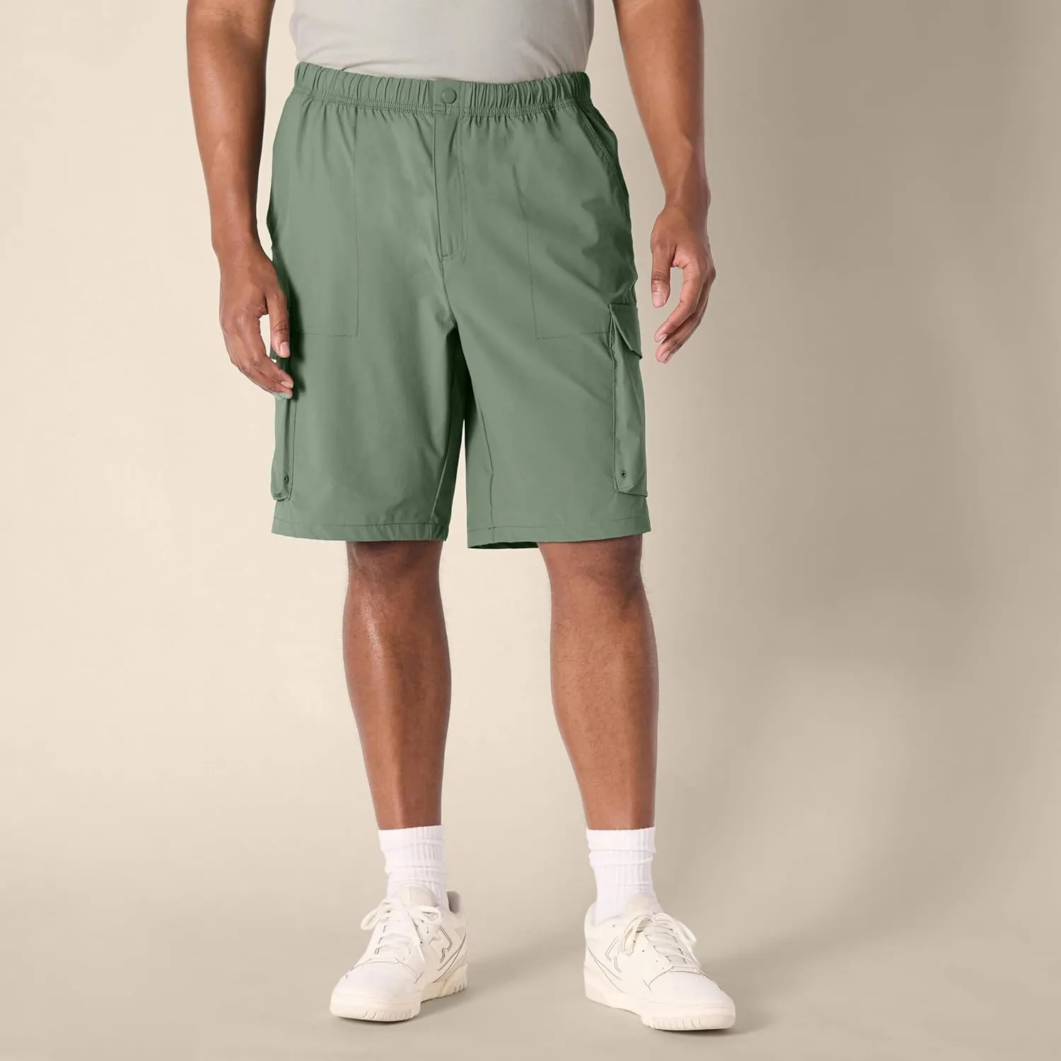 Amazon Essentials Men's Loose-Fit 11" Long Cargo Short