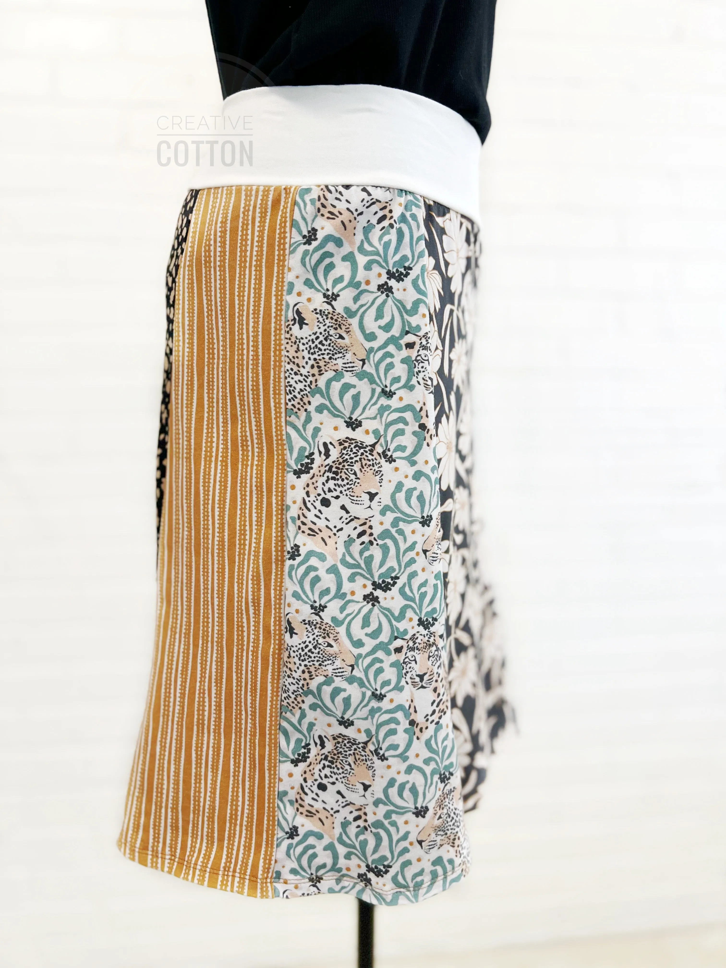 Art Nouveau Ladies Funky Skirt