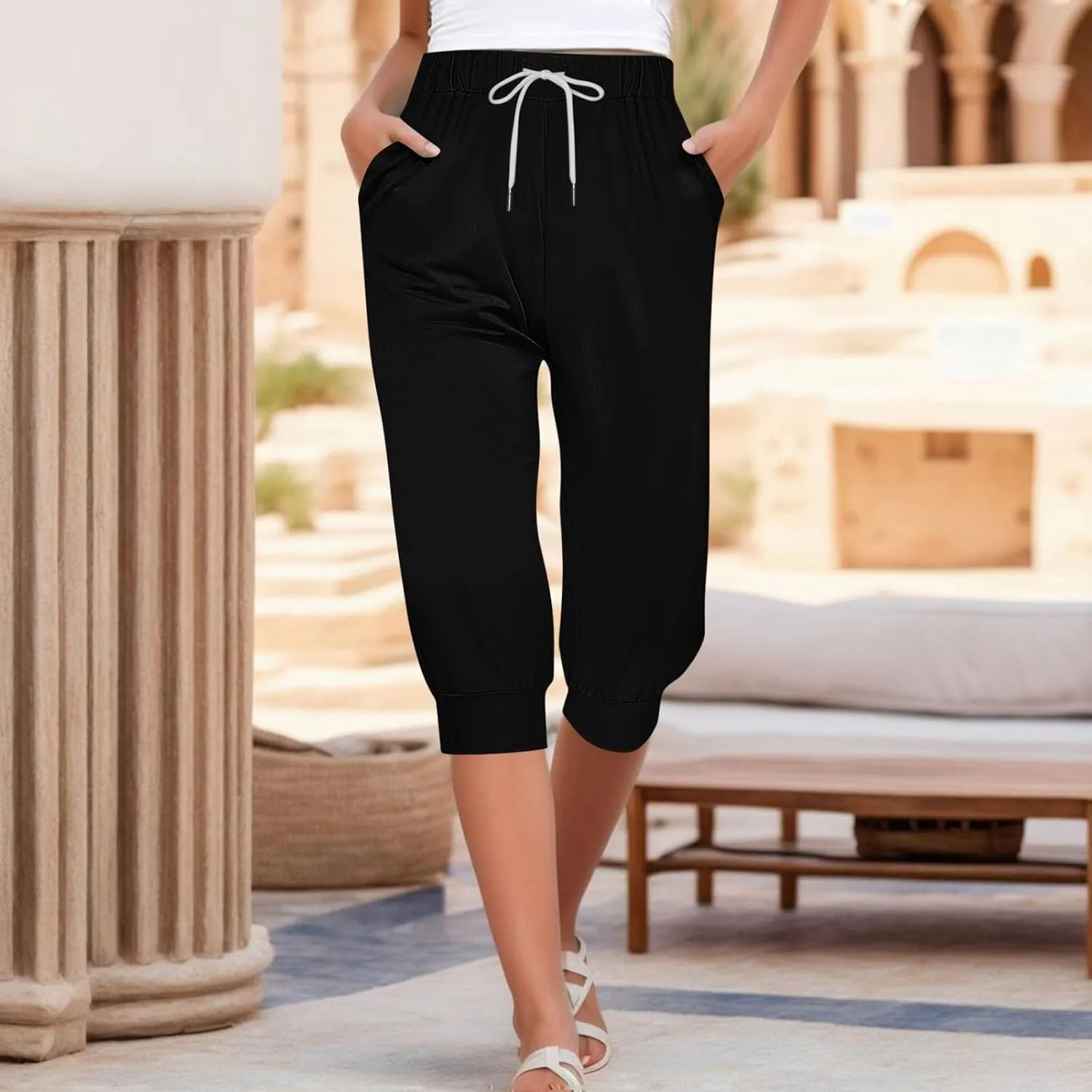 Capri Pants for Women Drawstring Cropped Jogger Running Yoga Pants Elastic Waist Summer Sweatpants with Pockets
