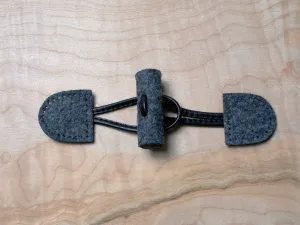 Felted Toggle in Graphite