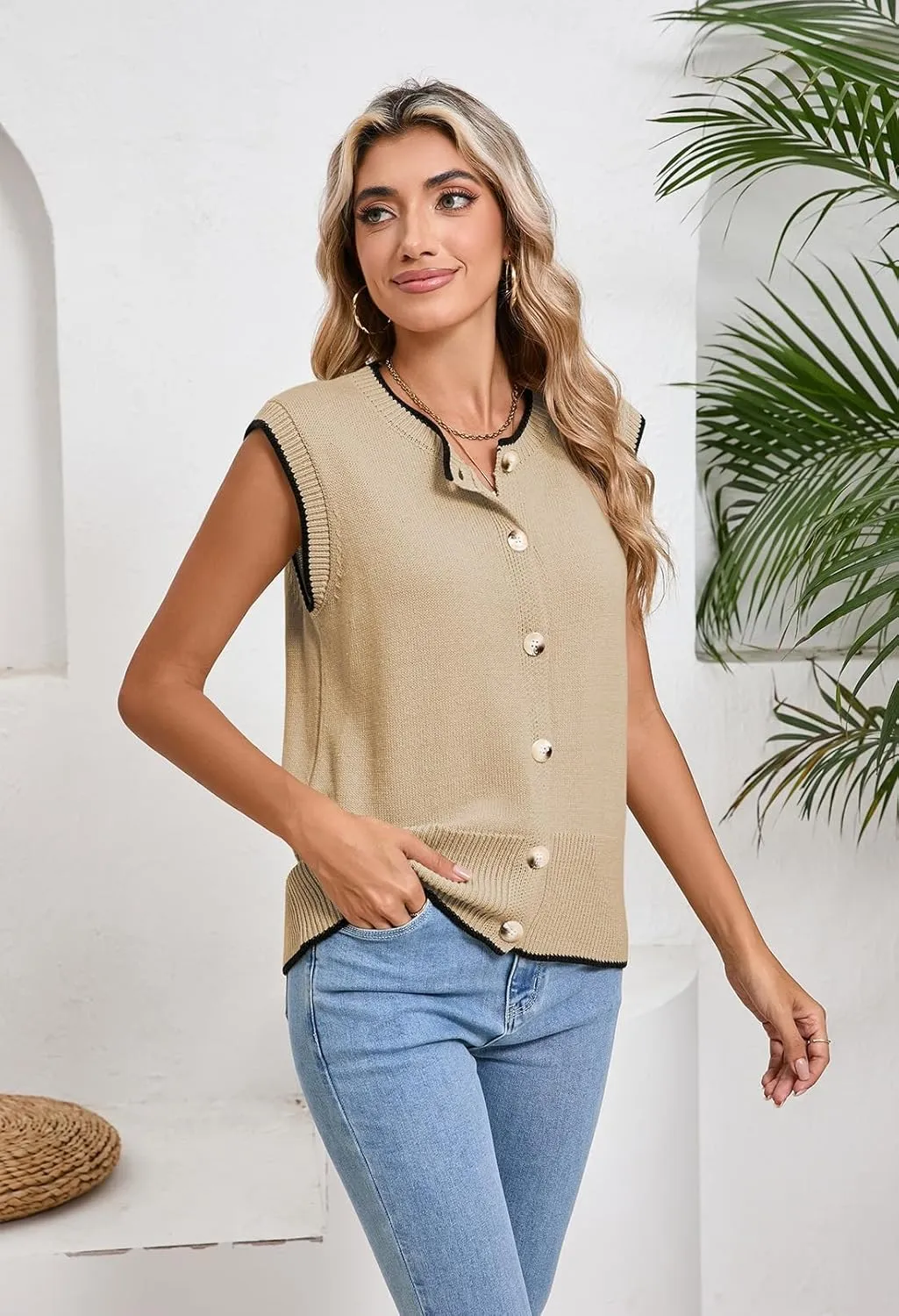Pink Queen Women's Sweater Vest 2025 Sleeveless Tank Tops Casual Crewneck Button Down Fashion Knitted Vest Cardigans