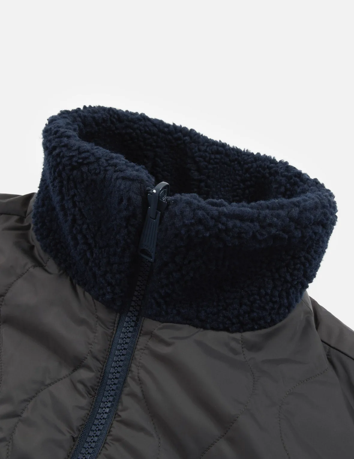 Two-tone Reversible Relax Fit Zipped Sherpa Jacket