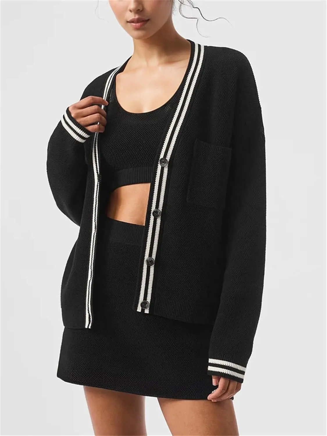 Women's Cardigan Sweaters Oversized Color Blocked V Neck Button Down Open Front Knit Long Sleeve Lightweight Jackets