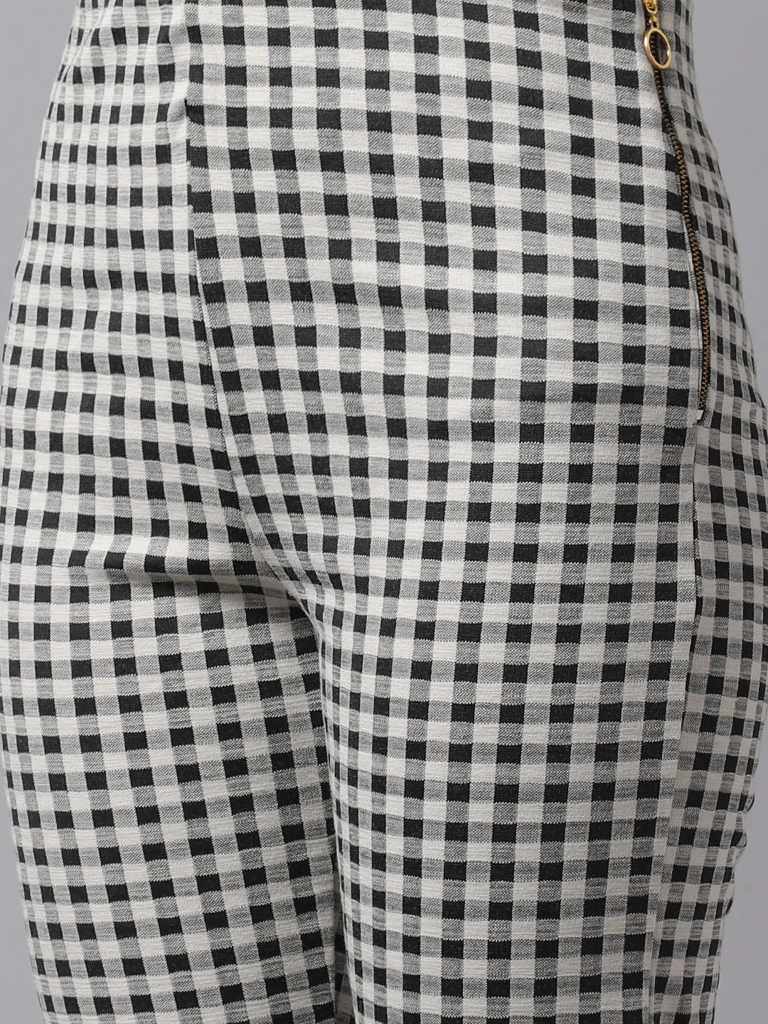 Women's  Flat Front Black Ivory Checks High rise Jeggings