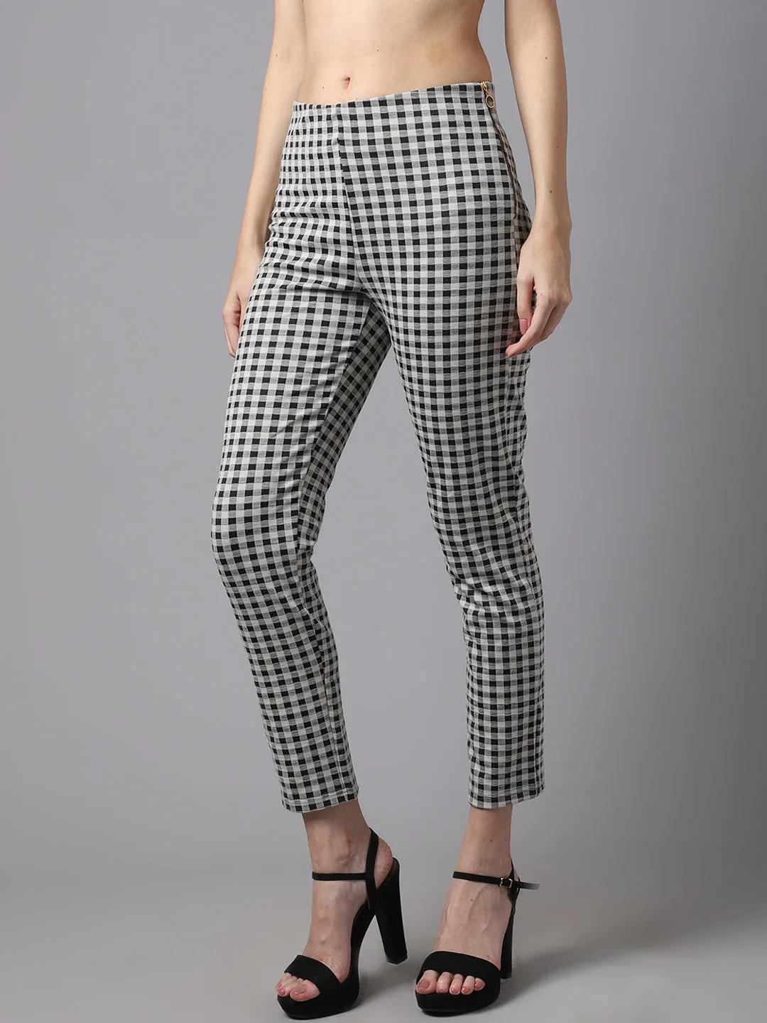 Women's  Flat Front Black Ivory Checks High rise Jeggings