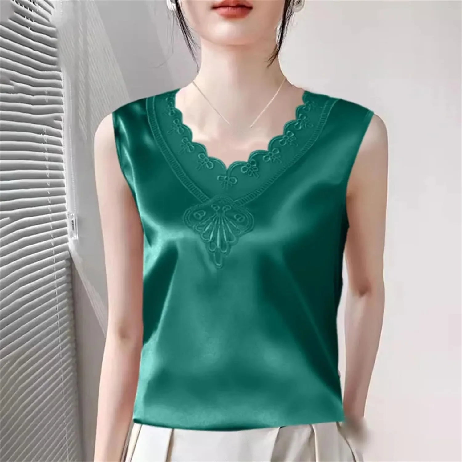 Women's Ruffled Lace Trim Satin Tank Top & Camisole Summer Breathable Sleeveless Vest V-Neck Loose Fit Casual Lounge Wear